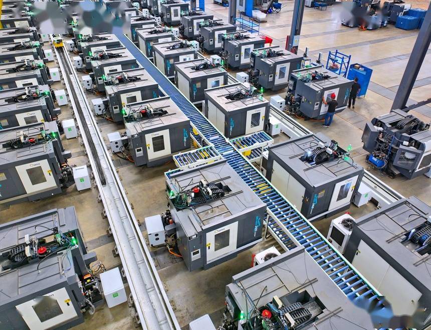 江西东乡 设备赶制忙 加快推进新型工业化